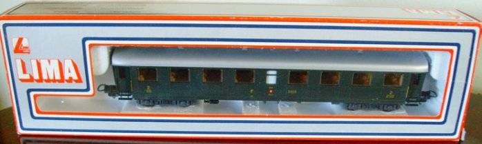 OO / HO scale LIMA SBB CFF 2nd CLASS COACH 309268 ! SWISS ! Excellent Condition ! Boxed! VERY RARE !