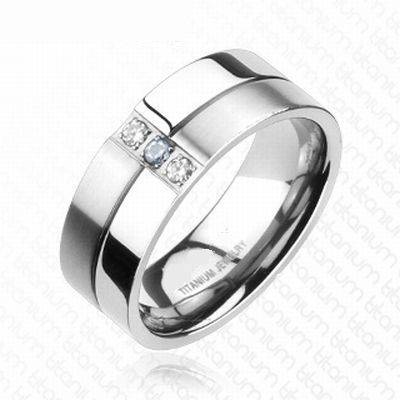 **NO RESERVE!!**SOLID TITANIUM RING 2 TONE MIRROR & BRUSHED FINISH TRIPLE CZ WEDDING BAND