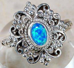 SOLID STERLING SILVER RING SET WITH FIERY SIMULATED BLUE OPAL size 7