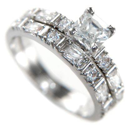**INTERNATIONAL SHIPPING!**1.65CTW PRINCESS w/ BAGUETTES "WEDDING RING SET" size 9