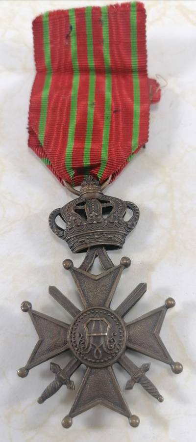 WW2 Era Belgium War Cross Medal