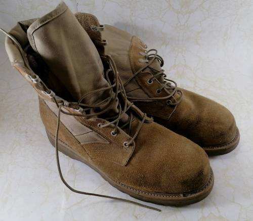 US Army Desert Combat Boots ` Desert Storm Era`
