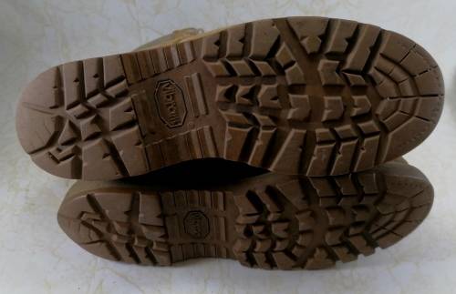US Army Desert Combat Boots ` Desert Storm Era`