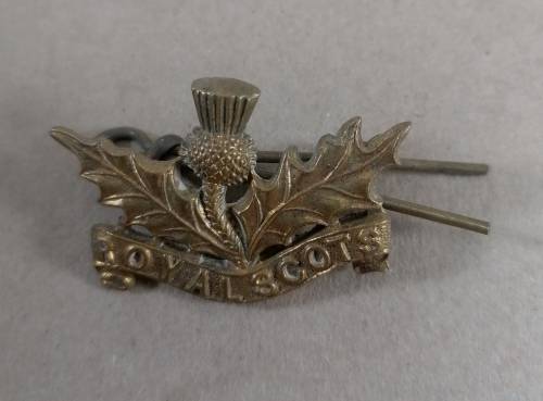 Royal Scots Collar Badge