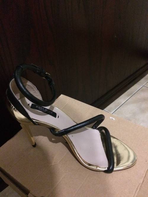 Zara Heel