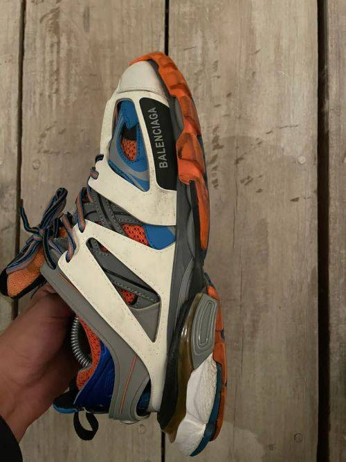 Balanciaga UK 9.5 *Origional* / Late Entry