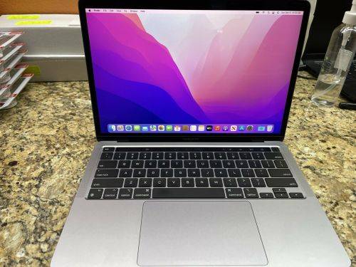 Macbook Pro M1 - 512GB