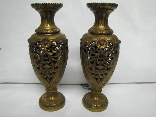 2 Pretty Brass Vases