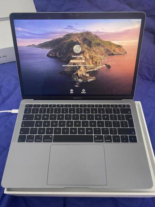 2019 MacBook Air i5 13`