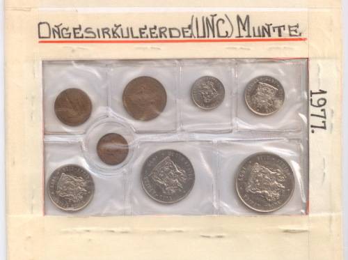 1977 --  Uncirculated Year set