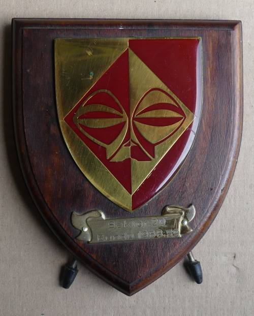 SADF Sektor 20, Rundu Plaque. The badge on the Plaque is bigger than a shoulder flash