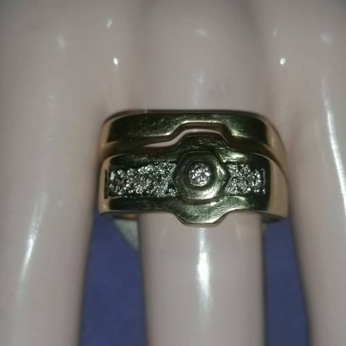 Wow ladies wedding ring set