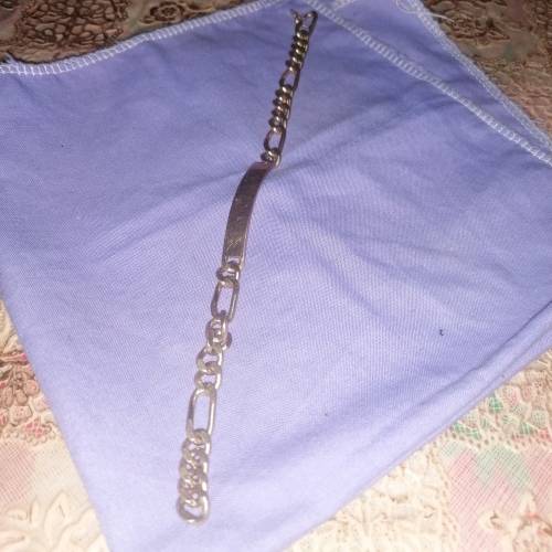 Wow men's 9 carat gold bracelet