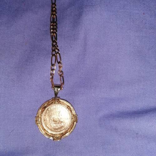 1/10 Kruger Rand with setting and chain