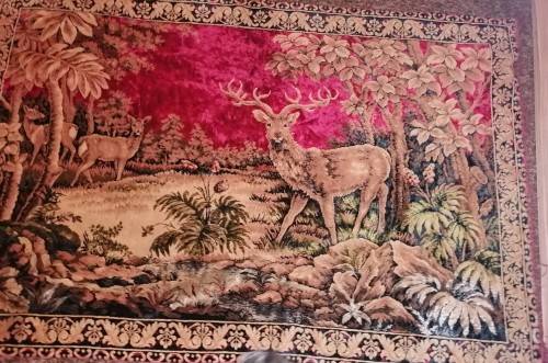 Vintage Carpet with Animal background.