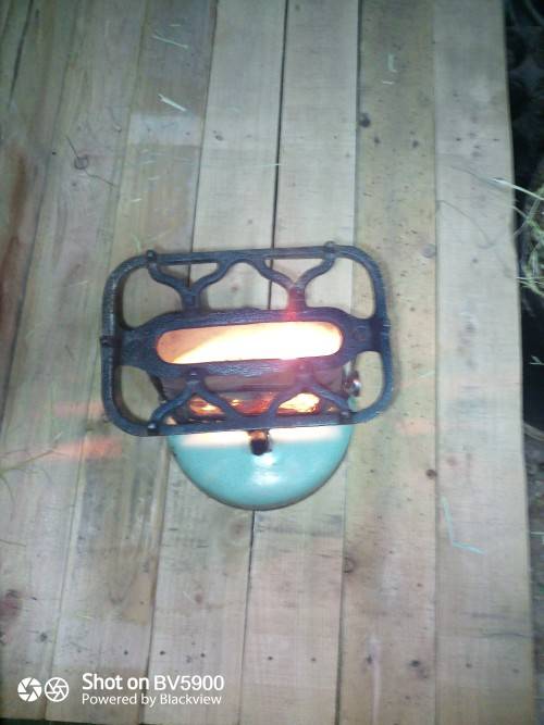 Vintage Beatrice Kerosene heater enanel cast iron camping stove