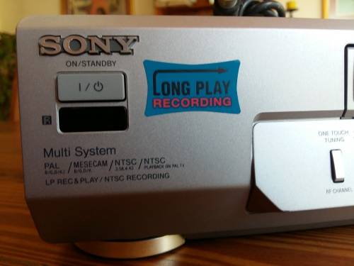 Sony VHS Vcr (no remote)