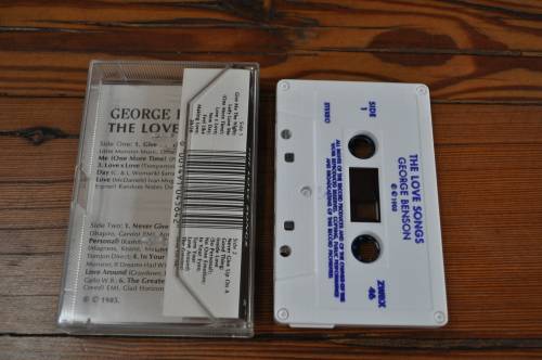 George Benson - The Love Songs (Cassette)