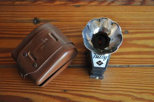 Vintage Pocket Agfa Tully Folding Flash