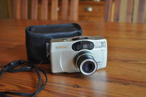 Samsung Fino 700xl 35mm Film Camera
