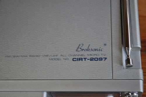 Vintage Broksonic Mini TV With FA AM Radio
