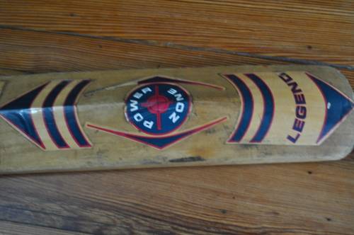 County Pinch Hitter Old School Cricket Bat