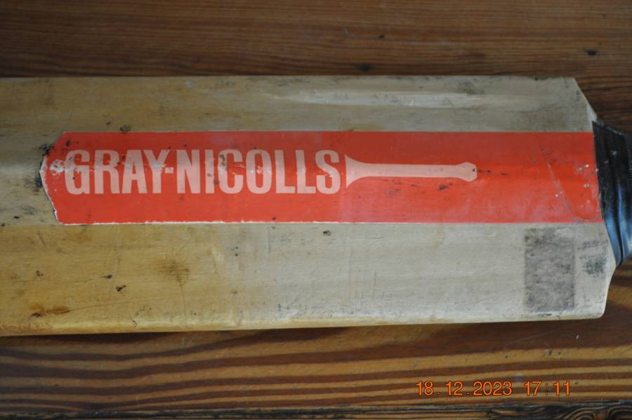 Gray Nicolls Crusader Old School Cricket Bat