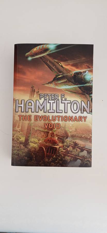 The Evolutionary Void by Peter F. Hamilton