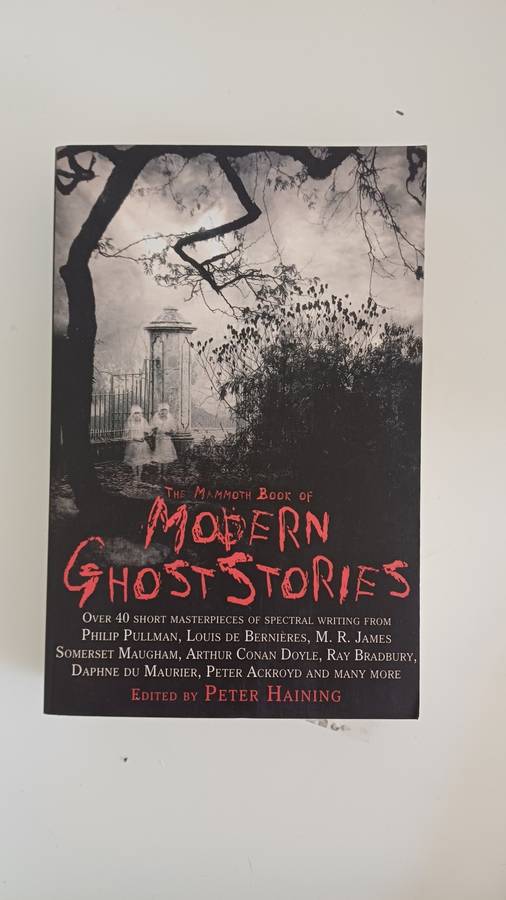 The Mammoth Book of Modern Ghost Stories