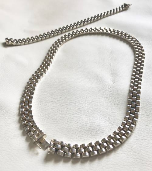 .925 Silver Jewellery Set - Matching Choker And Bracelet