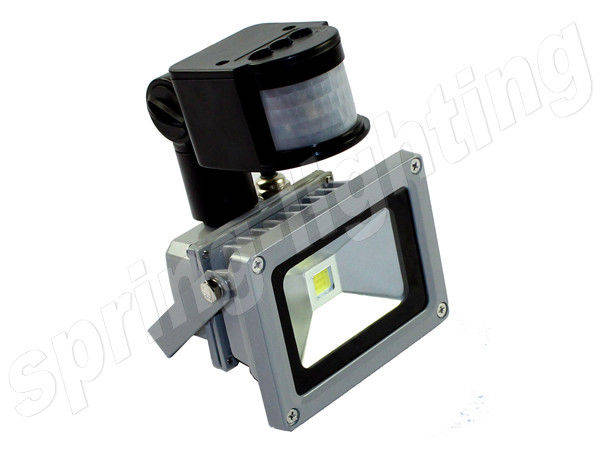 10 Watt Led Floodlight With PIR sensor motion detector (10 on auction)