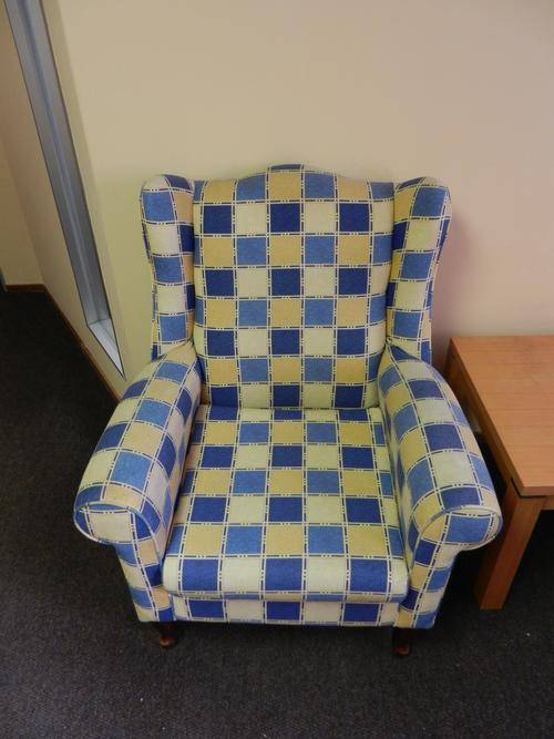 WING BACK ARM CHAIR - VISITORS CHAIR