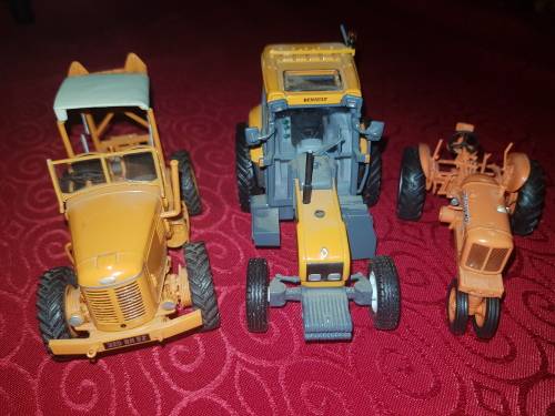 Renault Ergos /  Allis-Chalmers  /  Latil