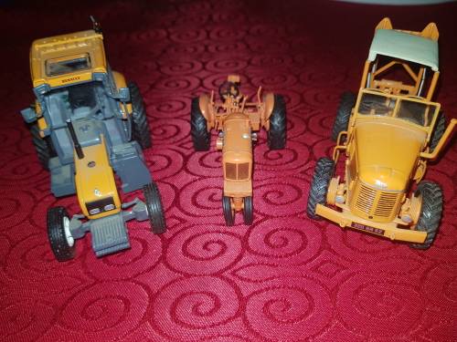Renault Ergos /  Allis-Chalmers  /  Latil