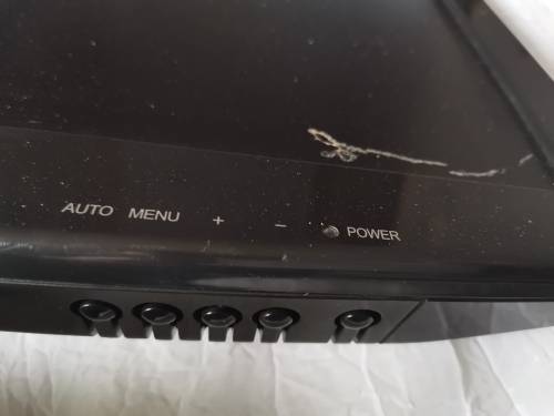 MERCER SCREEN ( 48 X 27 CM )