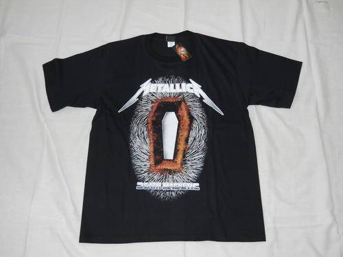 ROCK BAND T - SHIRT!! METALLICA!! LARGE FREE SHIPPING!!