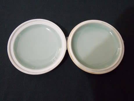 Beautiful Little Porcelain Pin Dish with Lid