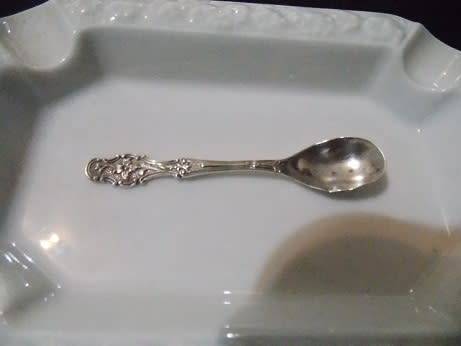 Pretty Silver Condiment Teaspoon Birmingham 1896
