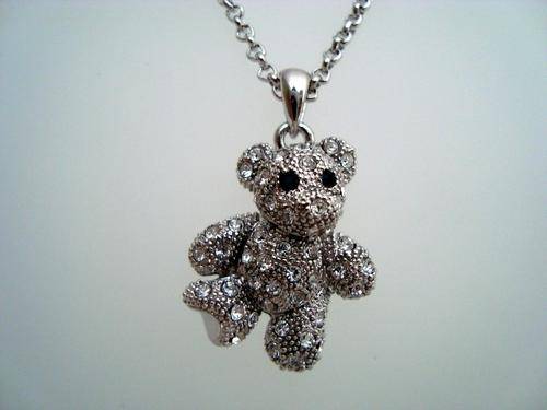 STUNNING TEDDY BEAR NECKLACE WITH GLASS CRYSTAL!!!