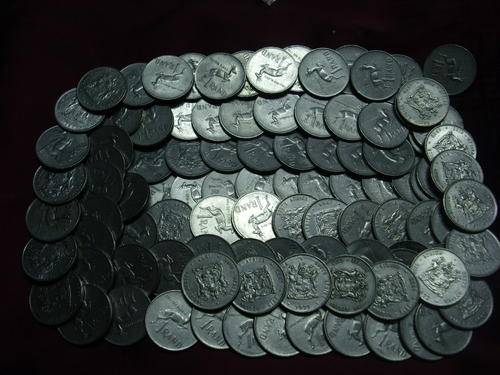 Lot of 100 1 Rand coins various dates mixed