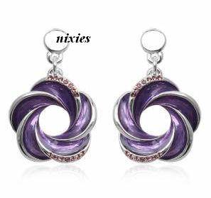 **NEW** GORGEOUS PURPLE DANGLING EARRINGS