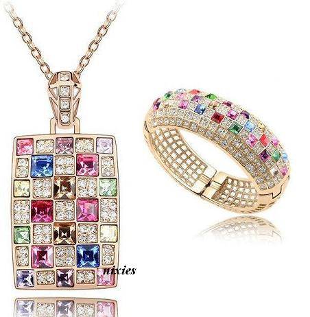 **NEW** DAZZLING BROAD SWAROVSKI BRACELET & NECKLACE SET