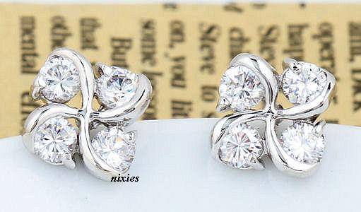CHARMING DIAMOND CZ EARRING STUDS