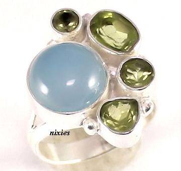 LOVELY BLUE CHALCEDONY & PERIDOT 925 STERLING SILVER RING - SIZE 8(Q))
