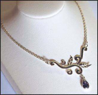 BEAUTIFUL 925 STERLING SILVER NECKLACE