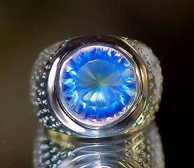 BEAUTIFUL LONDON BLUE MYSTIC TOPAZ RING - SIZE 7(O)