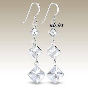 LOVELY CLEAR CUBIC ZIRCONIA EARRINGS - 925 SOLID SILVER