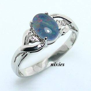 GORGEOUS SOLID SILVER BLACK OPAL RING - SIZE 7(O)