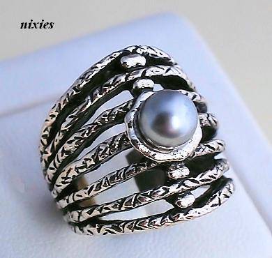 ATTRACTIVE WHITE GOLD EP FAUX PEARL RING - SIZE 6(M)