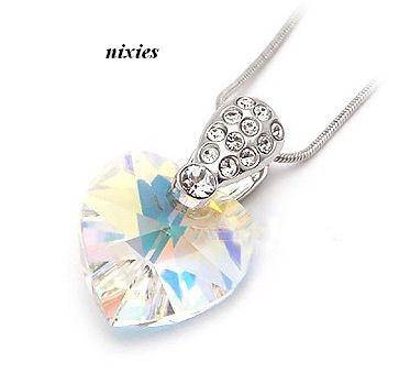DAZZLING AB SWAROVSKI HEART PENDANT